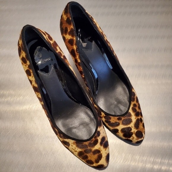 Brian Atwood Calf Hair Bejo Wedge Leopard Print Heels Size 6.5 - Picture 5 of 10